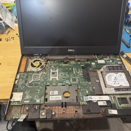 Laptop szerviz